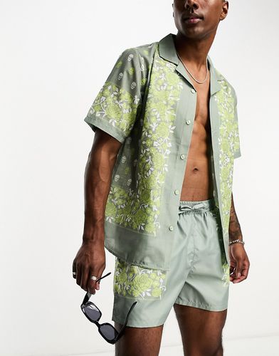 Camicia da spiaggia con stampa stile bandana - Bolongaro Trevor - Modalova