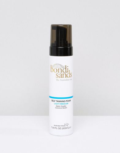 Schiuma autoabbronzante chiaro/medio da 200 ml - Bondi Sands - Modalova