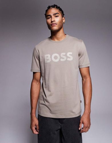 T-shirt coupe classique avec logo effet glacé sur la poitrine - Beige foncé - Boss Orange - Modalova