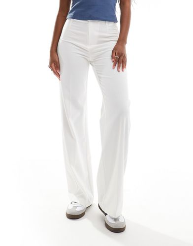 Pantaloni sartoriali bianchi a vita alta - Bershka - Modalova
