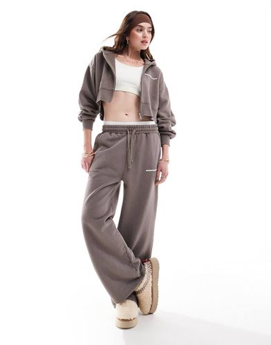 Joggers dritti marroni in coordinato - Good For Nothing - Modalova