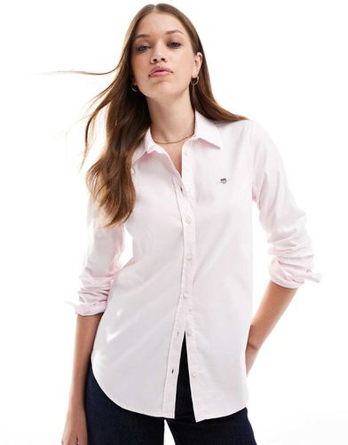 Camicia Oxford slim elasticizzata chiaro con logo - Gant - Modalova