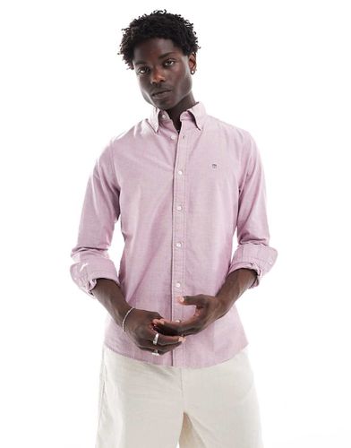 Camicia Oxford slim slavato con logo a scudo ricamato - Gant - Modalova