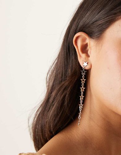 Boucles d'oreilles à pendant étoile - Designb London - Modalova