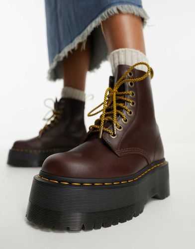 Pascal Max - Stivali in pelle marrone scuro con 8 occhielli - Dr Martens - Modalova