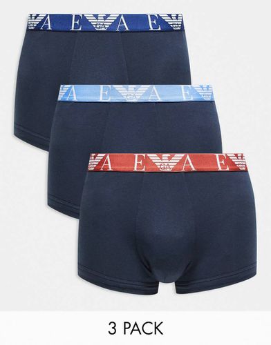 Bodywear - Confezione da 3 paia di boxer aderenti blu navy con fasce in vita colorate blu, azzurra e rossa - Emporio Armani - Modalova