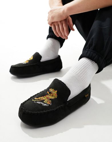 Pantofole stile mocassini nere con tigre ricamata - Ed Hardy - Modalova