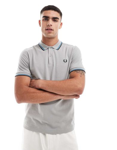 Polo beige con doppia riga a contrasto - Fred Perry - Modalova