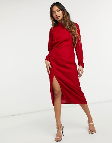 Vestito midi in velluto arricciato con spacco sulla coscia, colore rosso - Hope & Ivy - Modalova