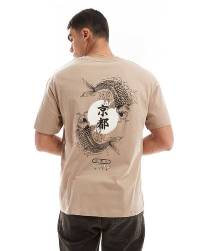 T-shirt oversize beige con stampa di carpe giapponesi sulla schiena - Jack & Jones - Modalova