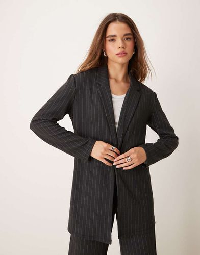 Blazer taglio lungo scuro gessato - JDY - Modalova