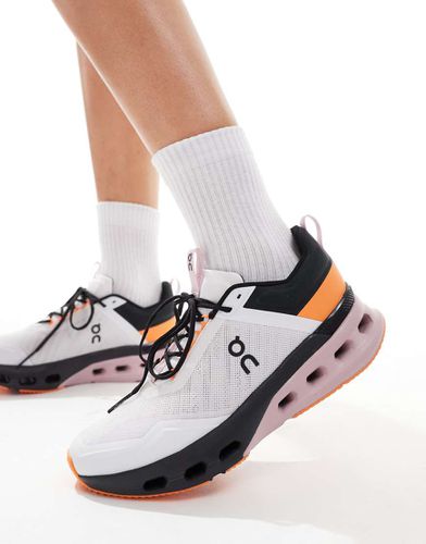 ON - Cloudnova X - Sneakers da allenamento bianche e arancioni - On Running - Modalova