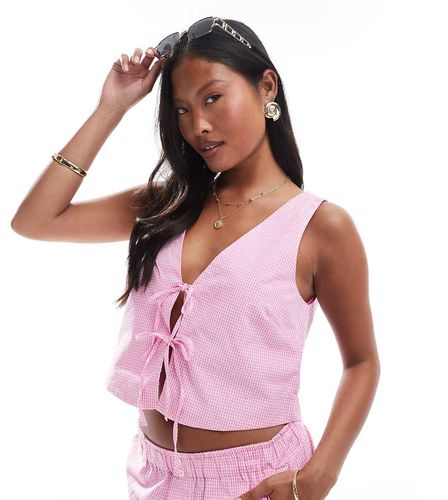 Top d'ensemble noué sur l'avant à carreaux vichy - Only Petite - Modalova