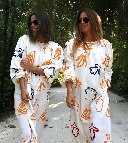 X Collyer Twins - Vestito grembiule lungo color crema con ricami - Labelrail - Modalova