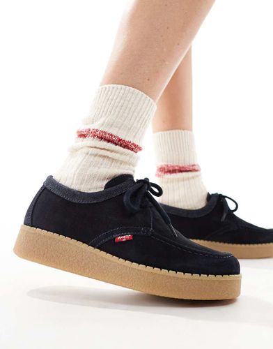 Scarpe stringate in camoscio con impunture ed etichetta rossa del logo - Levi's - Modalova