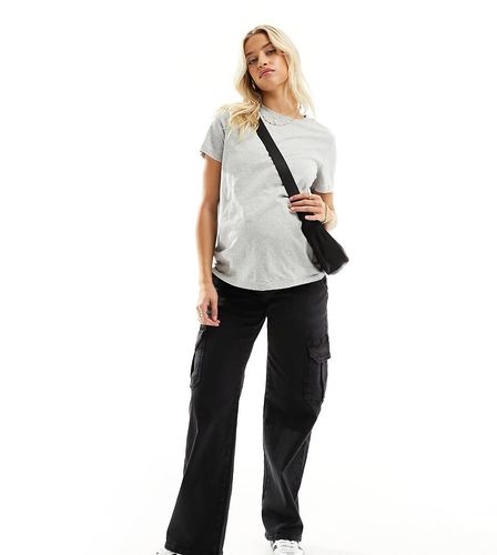 Mamalicious Maternity - Jeans cargo a fondo ampio neri - Mama.licious - Modalova