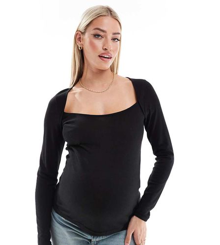 Mamalicious Maternity - T-shirt nera a maniche lunghe con scollo squadrato - Mama.licious - Modalova