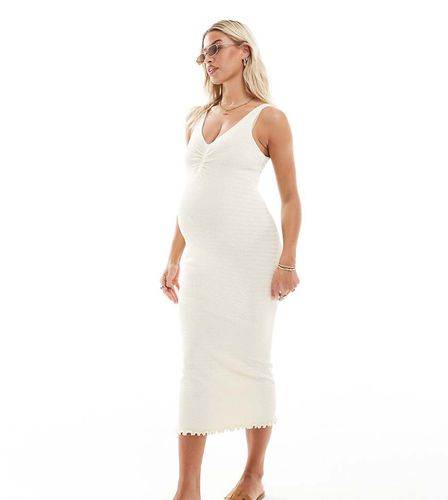 Mamalicious Maternity - Vestito midi senza maniche color crema testurizzato con bordi smerlati - Mama.licious - Modalova