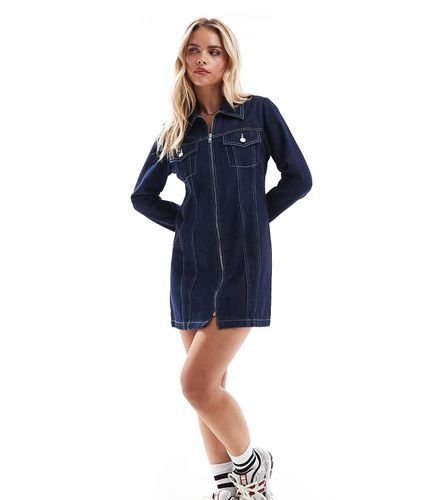 Vestito camicia in denim lavaggio scuro con zip - Miss Selfridge Petite - Modalova