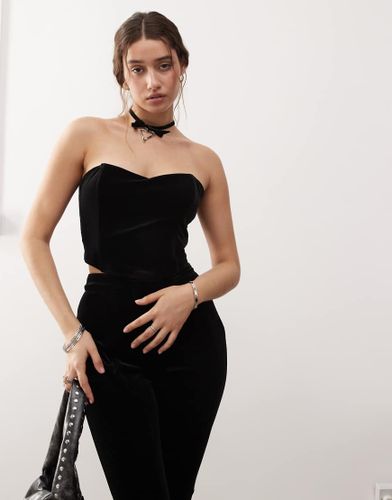 Top corset bandeau en velours à lacets - Miss Selfridge - Modalova