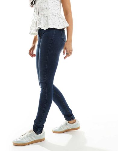 Callie - Jeans skinny a vita alta lavaggio blu scuro - Noisy May - Modalova