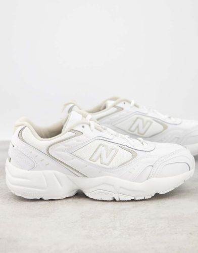 Sneakers bianche con suola spessa - New Balance - Modalova