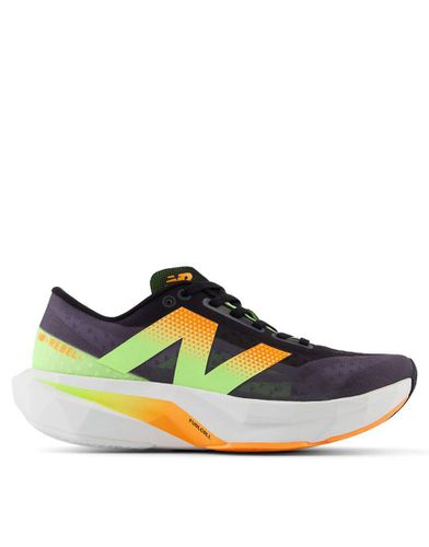 Fuelcell Rebel v4 - Sneakers nere - New Balance - Modalova