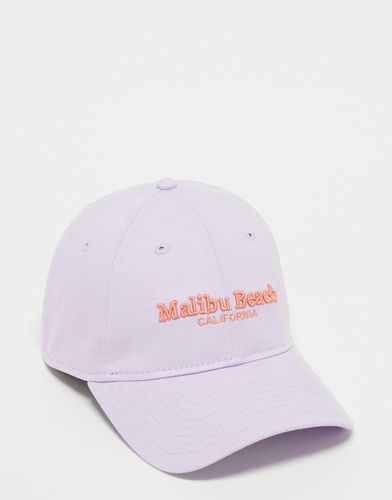 Twenty - Cappellino lilla con scritta Malibu Beach - New Era - Modalova