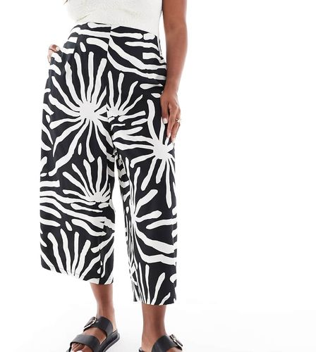 New Look Curve - Pantalon court à imprimé soleil abstrait - New Look Plus - Modalova