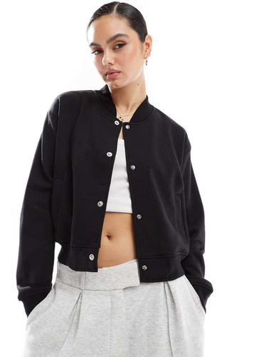 Giacca bomber corta nera - New Look - Modalova