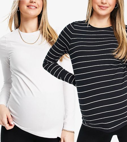 Confezione da 2 top a maniche lunghe bianco e a righe - New Look Maternity - Modalova