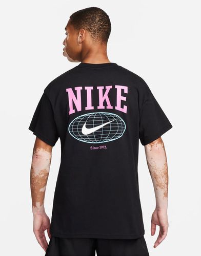 T-shirt nera con grafica del logo sul retro - Nike - Modalova