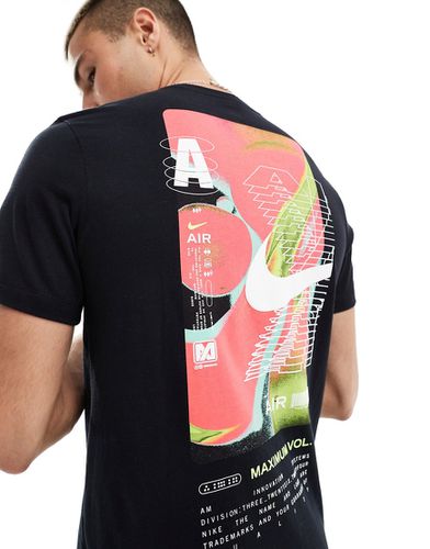 T-shirt nera con stampa sul retro - Nike - Modalova