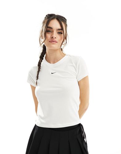 T-shirt baby bianca aderente - Nike - Modalova