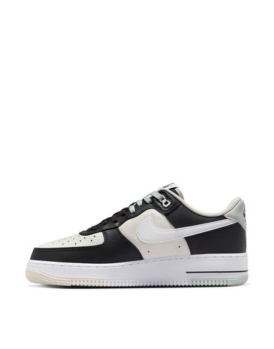 Air - Force 1'07 - Sneakers nere e bianco sporco - Nike - Modalova