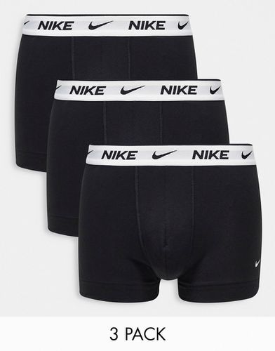 Confezione da 3 paia di boxer aderenti in cotone elasticizzato neri con fascia in vita bianca - Nike - Modalova