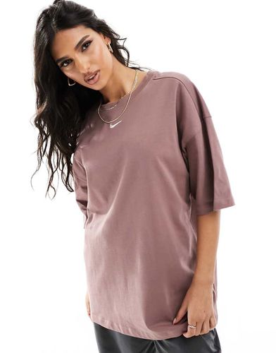 Essential - T-shirt boyfriend con logo - Nike - Modalova