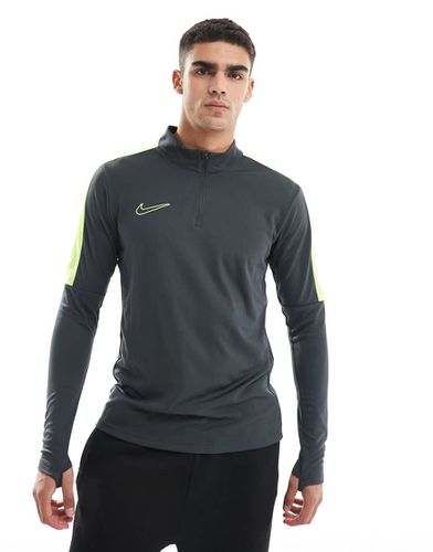 Dri-FIT Academy 23 - Felpa antracite e verde con zip corta - Nike Football - Modalova