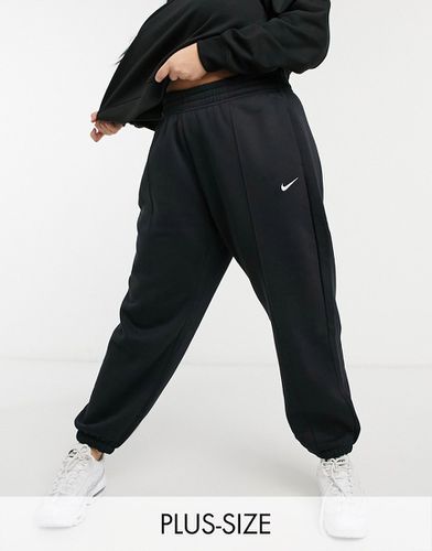 Plus - Joggers oversize neri con logo piccolo - Nike - Modalova