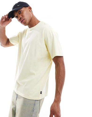 Premium Essentials - T-shirt oversize gialla - Nike - Modalova