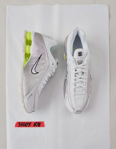 Shox R4 - Sneakers bianche e metallizzato - Nike - Modalova