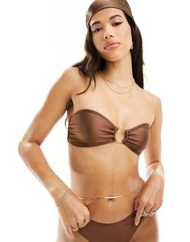 Top bikini a fascia con dettaglio ad anello - South Beach - Modalova