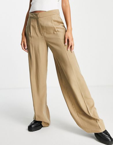 Pantaloni sartoriali a fondo ampio color cuoio - Selected - Modalova