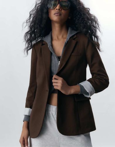Blazer ajusté - Marron - Stradivarius - Modalova