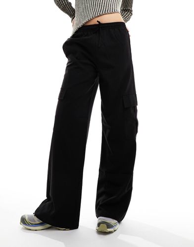 Pantaloni cargo neri - Stradivarius - Modalova