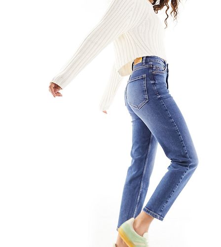 Petite - Mom jeans slim elasticizzati autentico - Stradivarius - Modalova