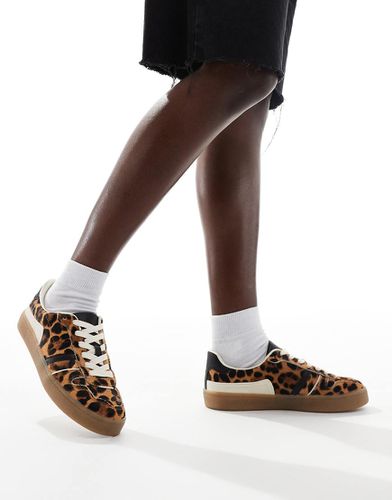 Sneakers con stampa leopardata - Stradivarius - Modalova