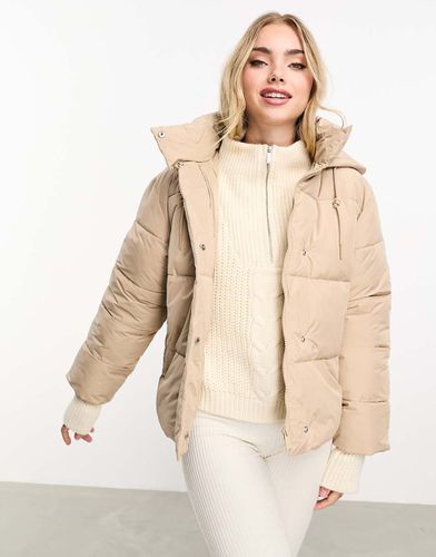 Giacca imbottita beige con cappuccio - Pimkie - Modalova