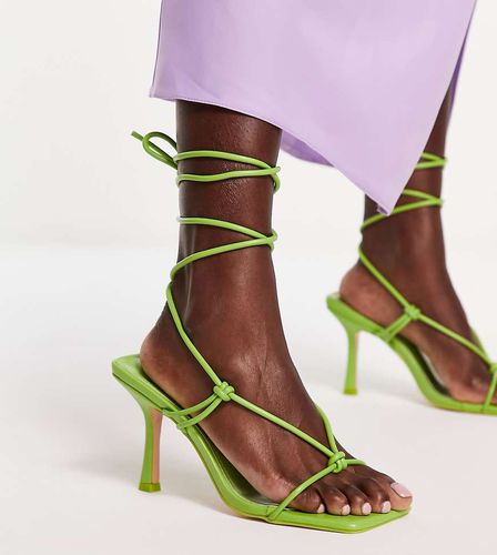 Harriet - Sandali lime con tacco e allacciatura alla caviglia - Public Desire Wide Fit - Modalova