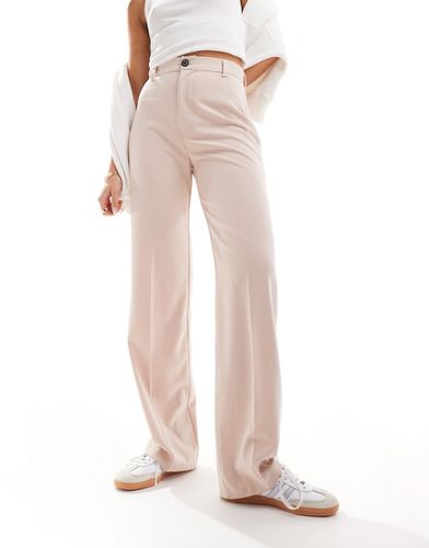 Pantaloni sartoriali rosa con cuciture sul davanti - Pull & Bear - Modalova